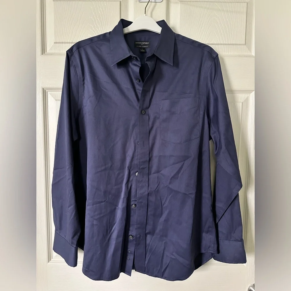 Banana Republic Men’s Blue Classic Fit Long Sleeve Button Down Shirt Sz M NC0010